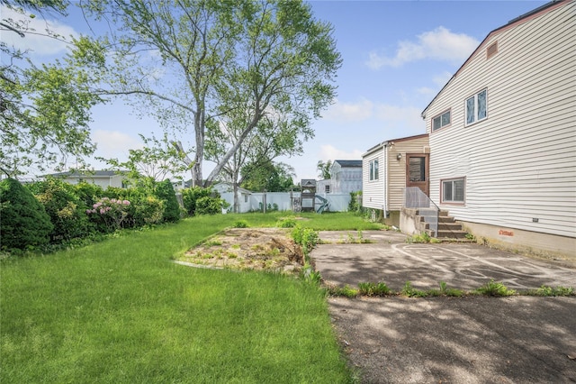 38 W 17th St, Deer Park, NY 11729 - view of yard