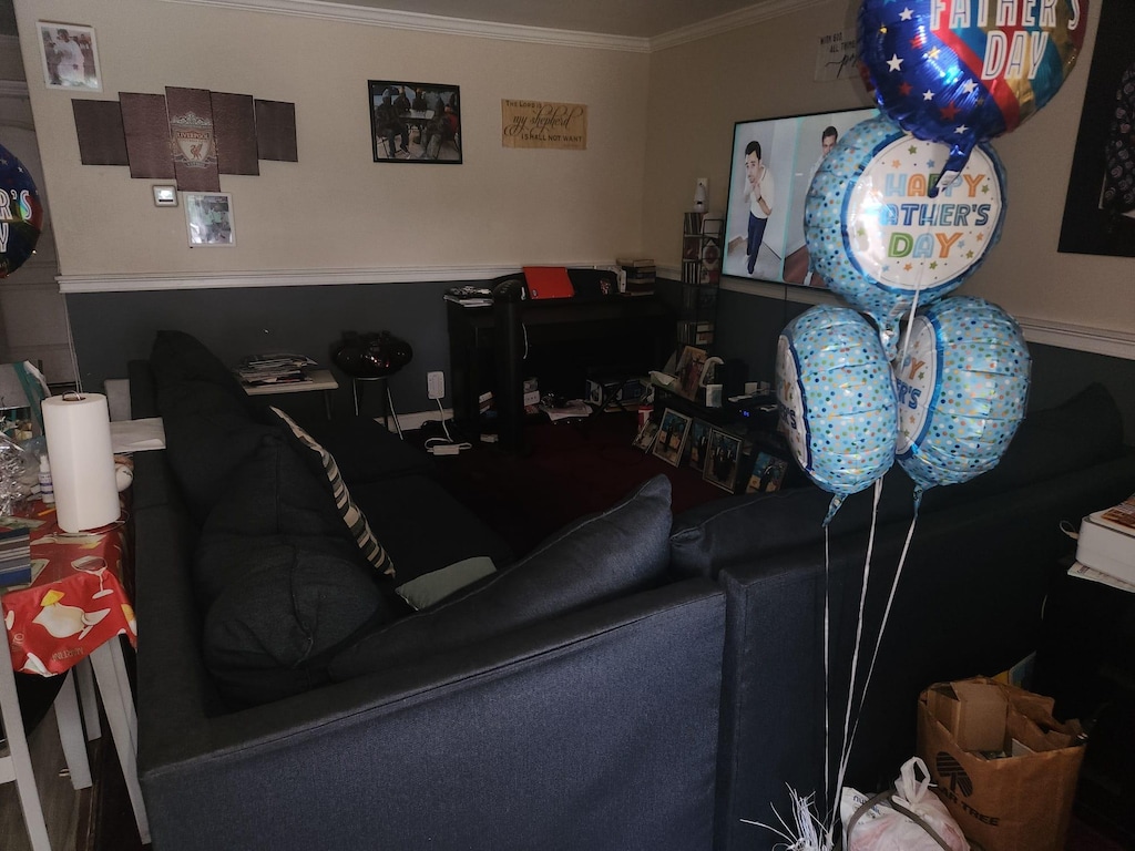 108-01 Fern Pl, Jamaica, NY 11433 - photo 2