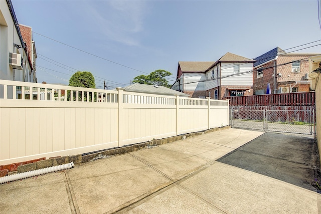 82-91 Caldwell Ave, Middle Village, NY 11379 - photo 5