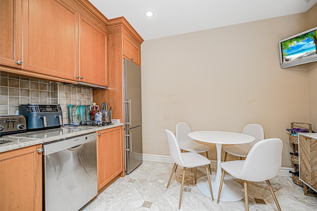 76 Douglas Rd, Staten Island, NY 10304 - photo 23