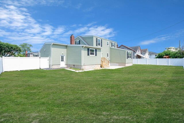 339 Deauville Pkwy, Lindenhurst, NY 11757 - photo 28