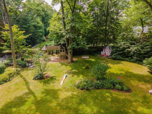 15 Glen Pk Rd, Purchase, NY 10577 - view of yard featuring a playground