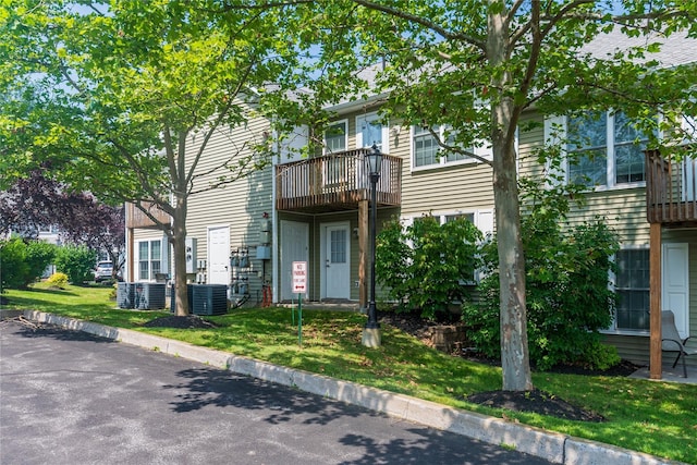 74 Aveonis Ct, Fishkill, NY 12524 - photo 3