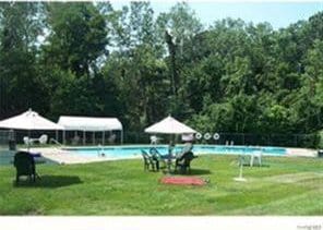 7 Secora Rd Unit H-16, Monsey, NY 10952 - community pool with a yard