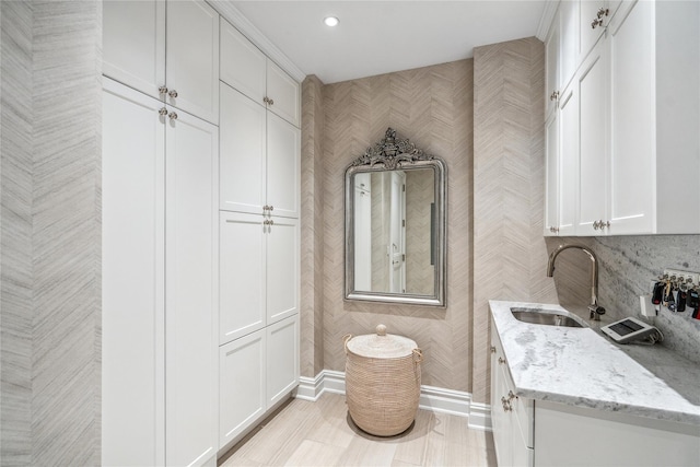 6000 Royal Ct Unit 6312, North Hills, NY 11040 - photo 41