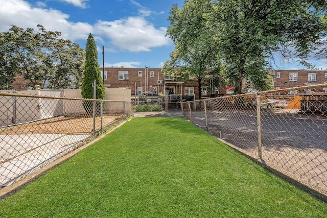 2524 Mickle Ave, Bronx, NY 10469 - view of yard