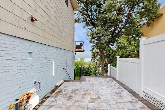 17 Arthur Pl, Yonkers, NY 10701 - patio / terrace featuring a patio
