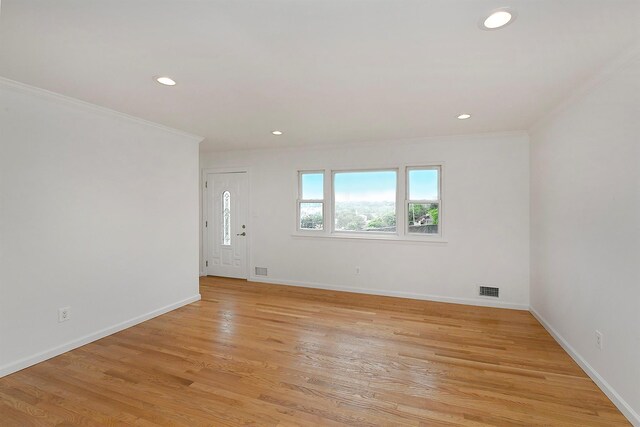 6 Young Ave, Glen Cove, NY 11542 - photo 5