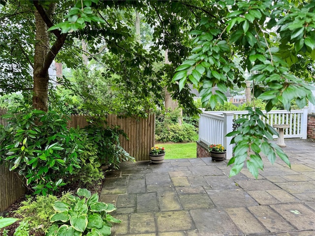 38 Mason Dr, Manhasset, NY 11030 - view of patio / terrace