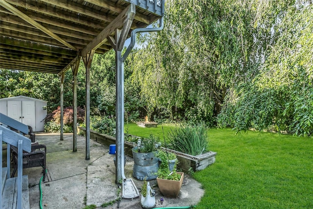 20 Wensley Rd, Plainview, NY 11803 - view of green lawn featuring a storage shed and a patio