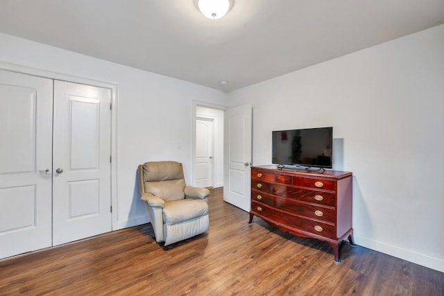 31 Willowood, Wantagh, NY 11793 - sitting room featuring wood finished floors and baseboards