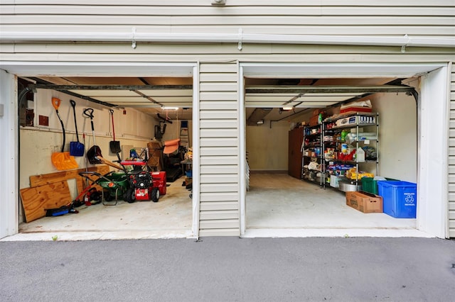 5 Medford Pl, Nanuet, NY 10954 - view of garage