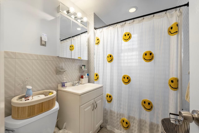 3046 Coddington Ave, Bronx, NY 10461 - full bathroom with vanity, tile walls, and a shower with shower curtain