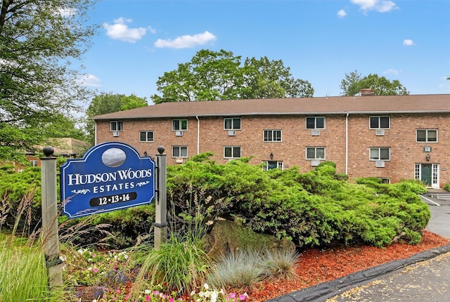 13 Scenic Unit J, Croton-On-Hudson, NY 10520 - view of community sign