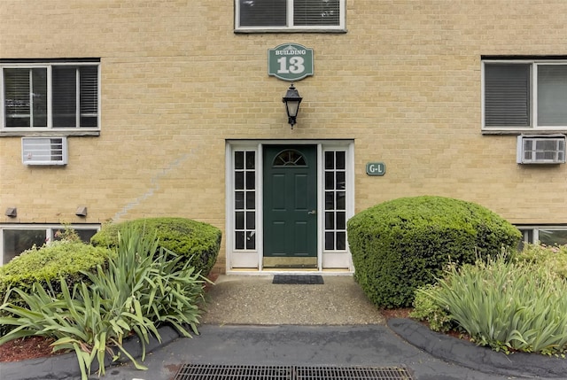 13 Scenic Unit J, Croton-On-Hudson, NY 10520 - property entrance featuring brick siding