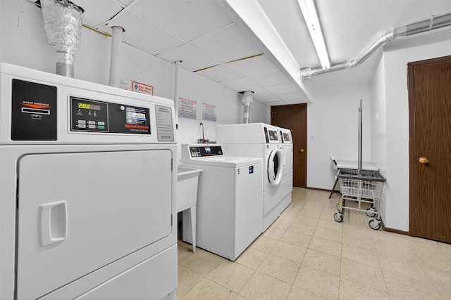 13 Scenic Unit J, Croton-On-Hudson, NY 10520 - shared laundry featuring independent washer and dryer