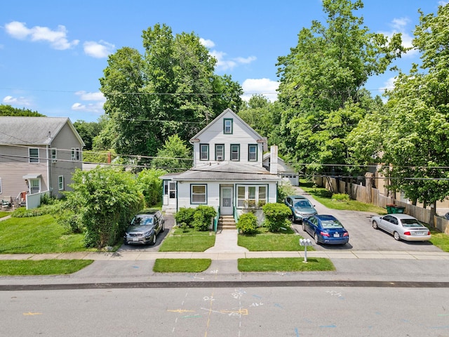 29 Lake St, Poughkeepsie, NY 12601 - photo 1