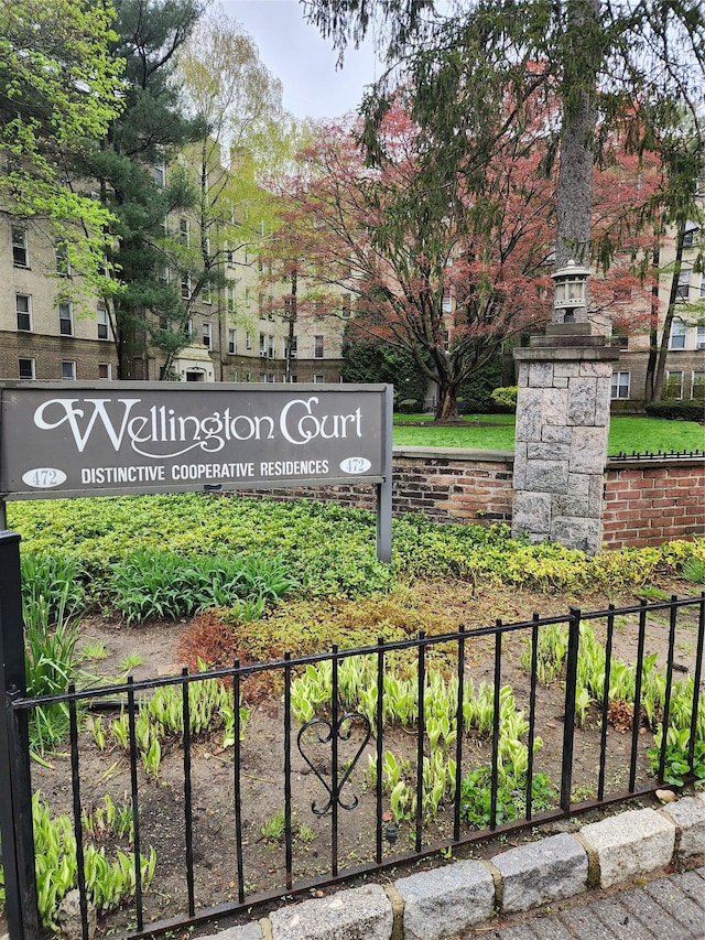 472 Gramatan Ave Unit X3, Mount Vernon, NY 10552 - view of community / neighborhood sign