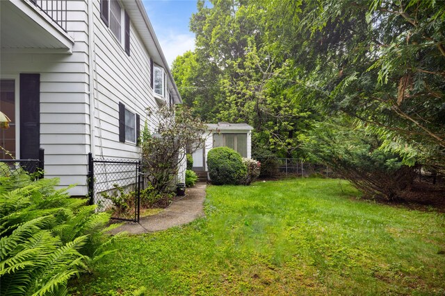 249 Cherry Ln, Airmont, NY 10901 - photo 22