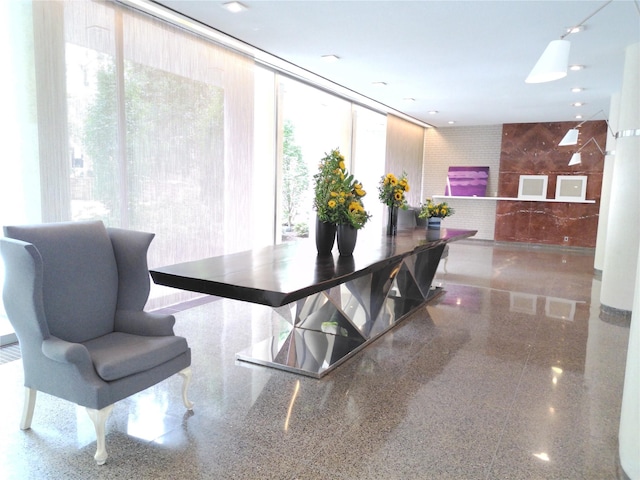 200 E 66th St Unit B1503, New York Manhattan, NY 10065 - view of community lobby