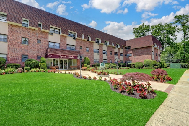 25 Elizabeth St Unit 1P, Farmingdale, NY 11735 - view of property
