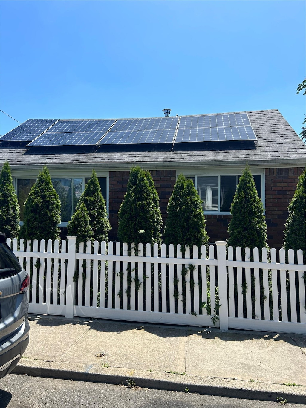 105 Claridge Ave, Elmont, NY 11003 - photo 3