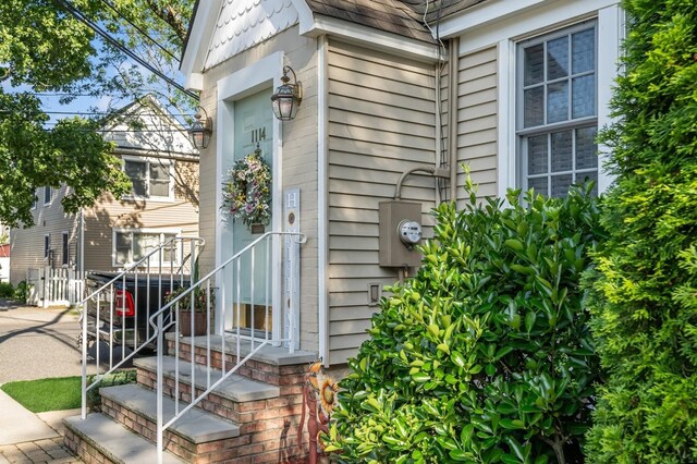 1114 1st Ave, New Hyde Park, NY 11040 - photo 2