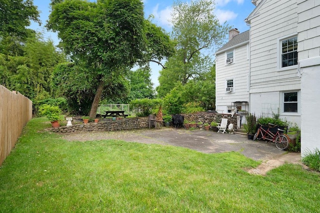 1146 N Ave, New Rochelle, NY 10804 - view of yard with a patio area