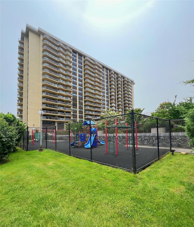 1815 215th St Unit 1G, Flushing, NY 11360 - view of building exterior