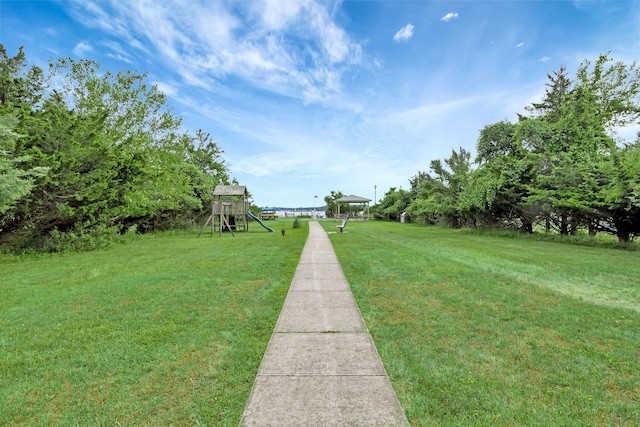 600 Shipyard Ln, East Marion, NY 11939 - view of grassy yard