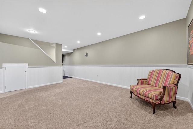19 Ridgeview Ter, Goshen, NY 10924 - living area featuring carpet flooring, wainscoting, and recessed lighting