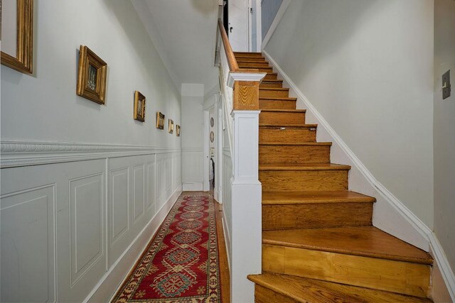 111 S Hamilton St, Poughkeepsie, NY 12601 - view of stairs