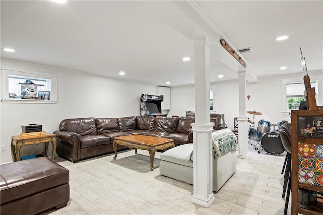 105 Midway Ave, Locust Valley, NY 11560 - photo 26