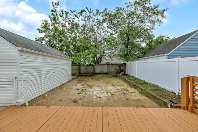 189 Jacob St, Elmont, NY 11003 - wooden terrace with a fenced backyard