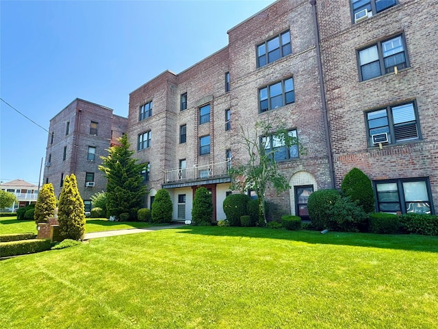 128-11 Newport Ave Unit 4A, Belle Harbor, NY 11694 - photo 1