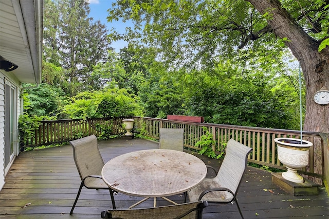 25 Tappan Ter, Briarcliff Manor, NY 10510 - wooden deck with outdoor dining space