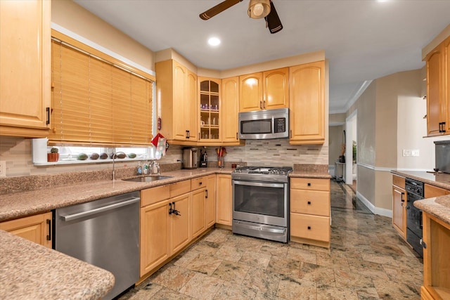 396 Oakland Ave, Cedarhurst, NY 11516 - photo 10