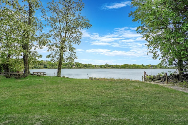 6 Youngs Ln, Setauket, NY 11733 - view of grassy yard featuring a water view