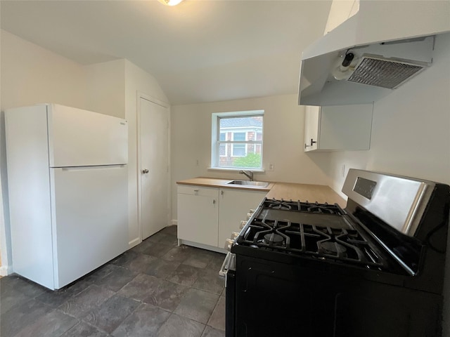 308 E Ave, Riverhead, NY 11901 - photo 6