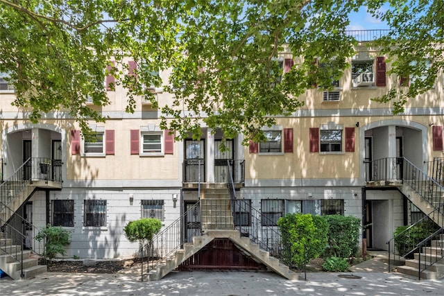 1869 Lafayette Ave Unit 8B, Bronx, NY 10473 - photo 1