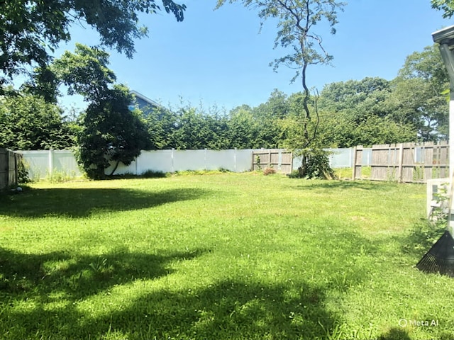 42 Oak Dr, Riverhead, NY 11901 - view of fenced backyard