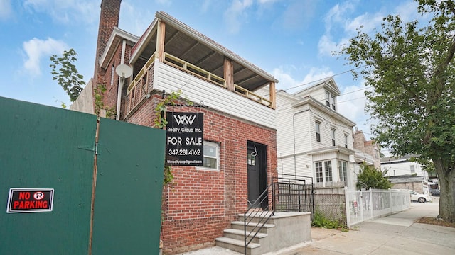 679 E 221st St, Bronx, NY 10467 - view of building exterior