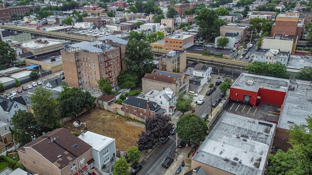 679 E 221st St, Bronx, NY 10467 - drone / aerial view