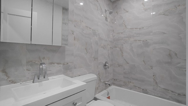 679 E 221st St, Bronx, NY 10467 - photo 20