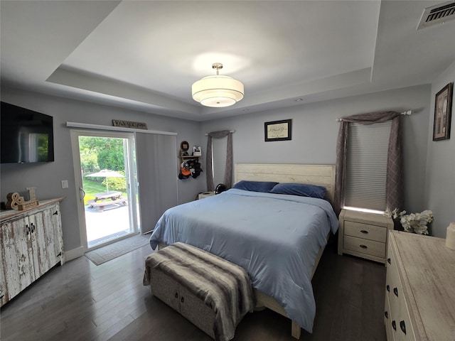 613 Blue Point Rd, Holtsville, NY 11742 - photo 13