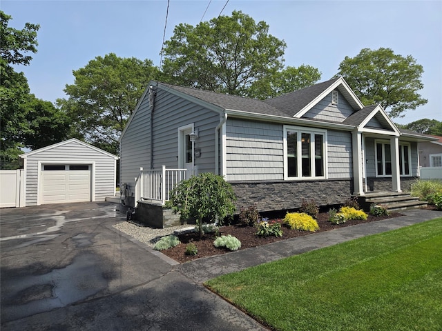 613 Blue Point Rd, Holtsville, NY 11742 - photo 2
