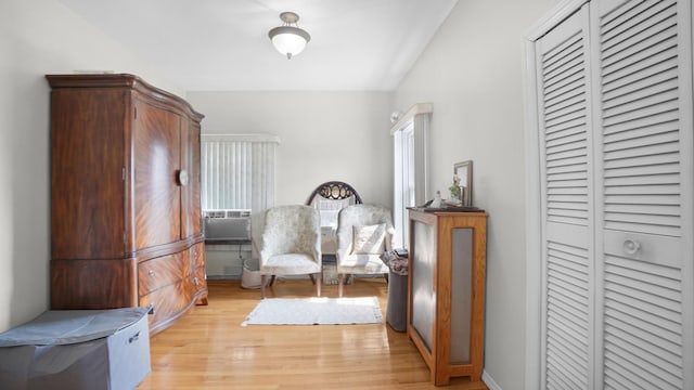 89-10 189th St, Hollis, NY 11423 - bedroom featuring light wood-style flooring, cooling unit, and a closet
