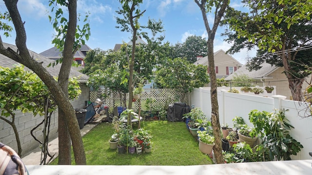 89-10 189th St, Hollis, NY 11423 - view of fenced backyard
