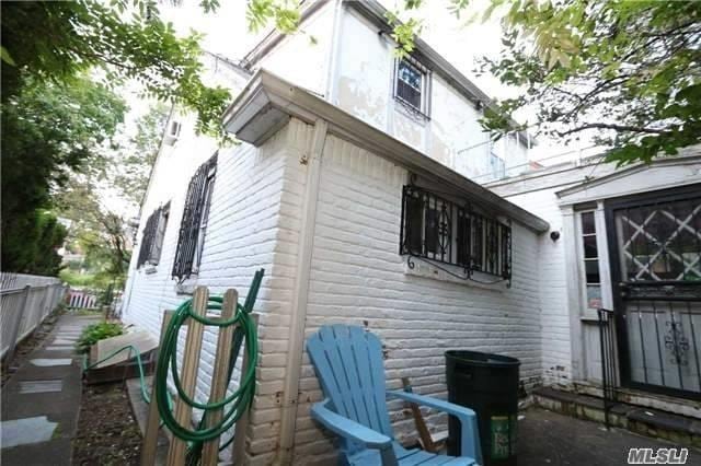 85-24 Eton St, Jamaica Estates, NY 11432 - view of home's exterior