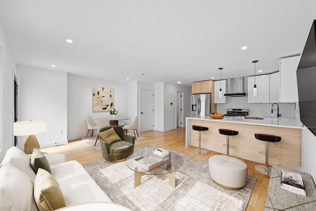 6435 138th St, Kew Garden Hills, NY 11367 - photo 1